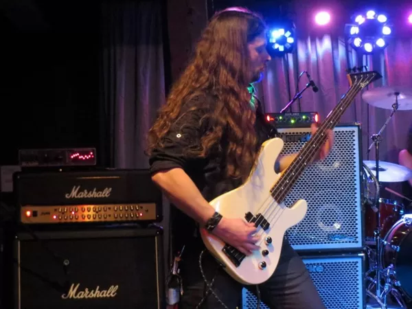 Dean Cascione, Club Jewel